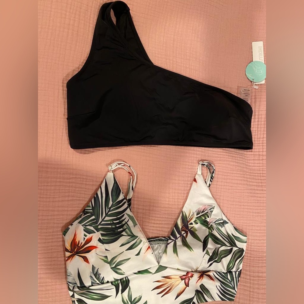New Womans Bikini Medium/Large